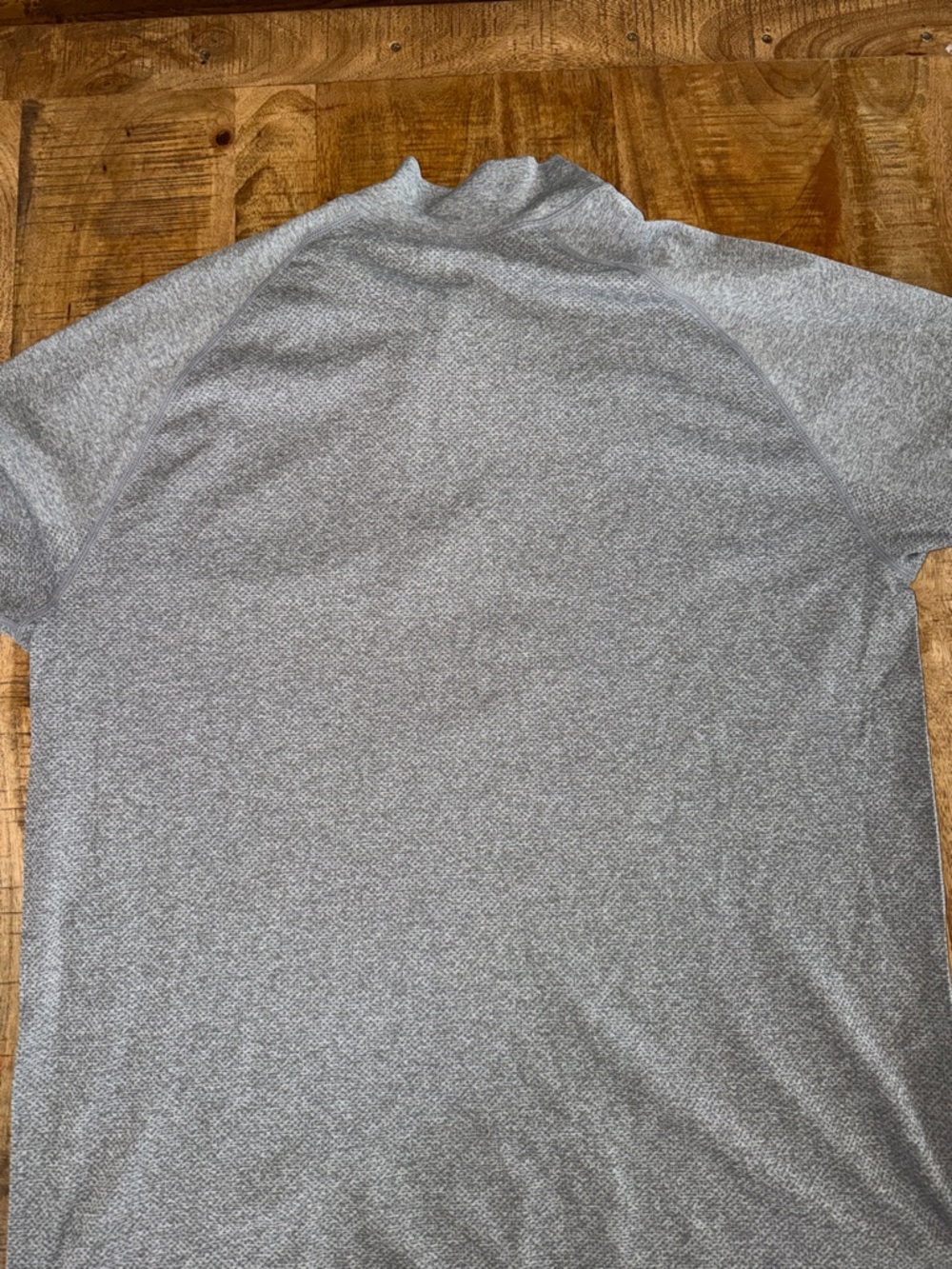 Fabletics Men's Lightweight Heather Gray Quarter-Zip Shirt Jacket - Picture 6 of 6